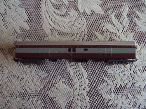 Lima Baggage Car