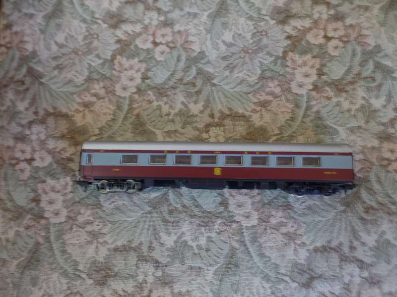 Lima golden series dining car