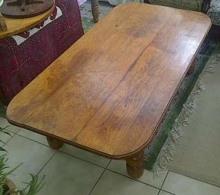 OAK Coffee Table