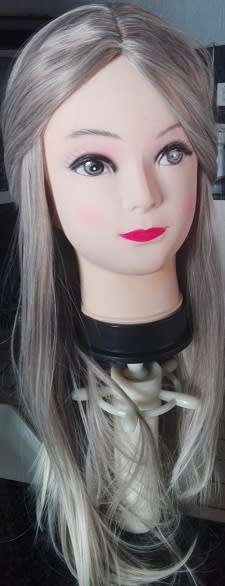 Blonde Wig 24inch with adjustable straps//same day dispatch