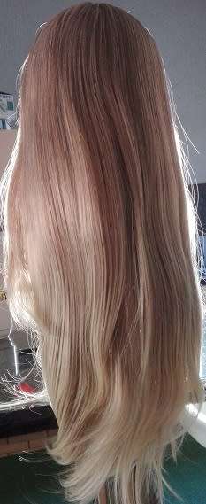 Blonde Wig 24inch with adjustable straps//same day dispatch