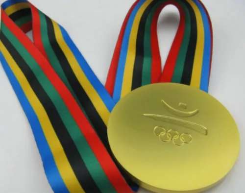 1992 BARCELONA Olympic Commemorative Gold Medal Souvenir + Ribbon