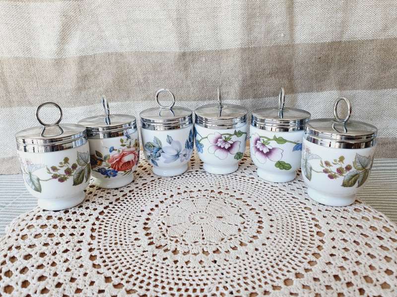 Vintage Royal Worcestor Porcelain Fruit &  Flowers Egg Coddlers  Made in England