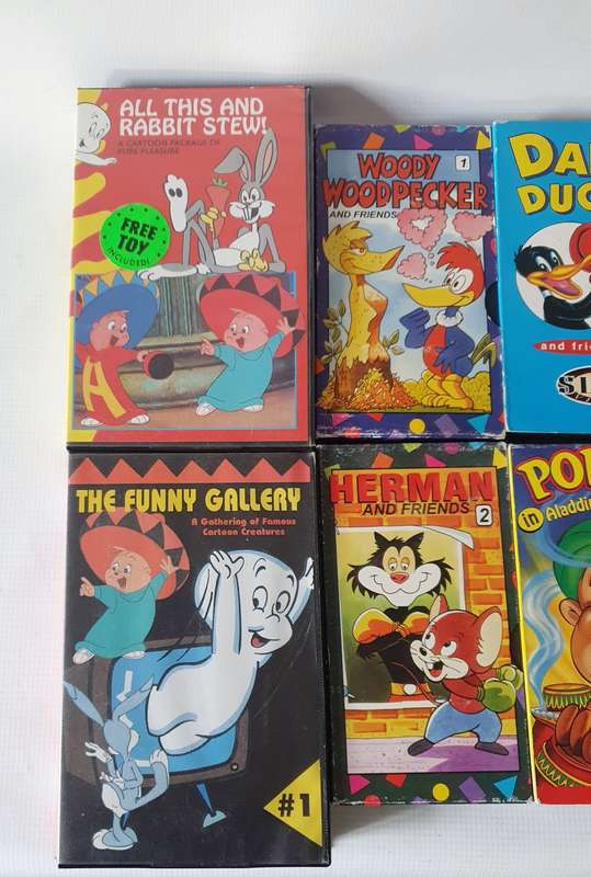VHS Cartoon Tapes Bundle