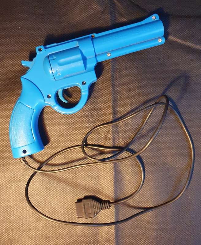 Vintage Kanomi The Justifier Blue Lethal Weapon Gun Controller & Orange Panther Pistol Controller