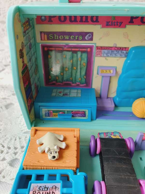 Vintage Pound Puppies & Pound Purries Car Bag Toys