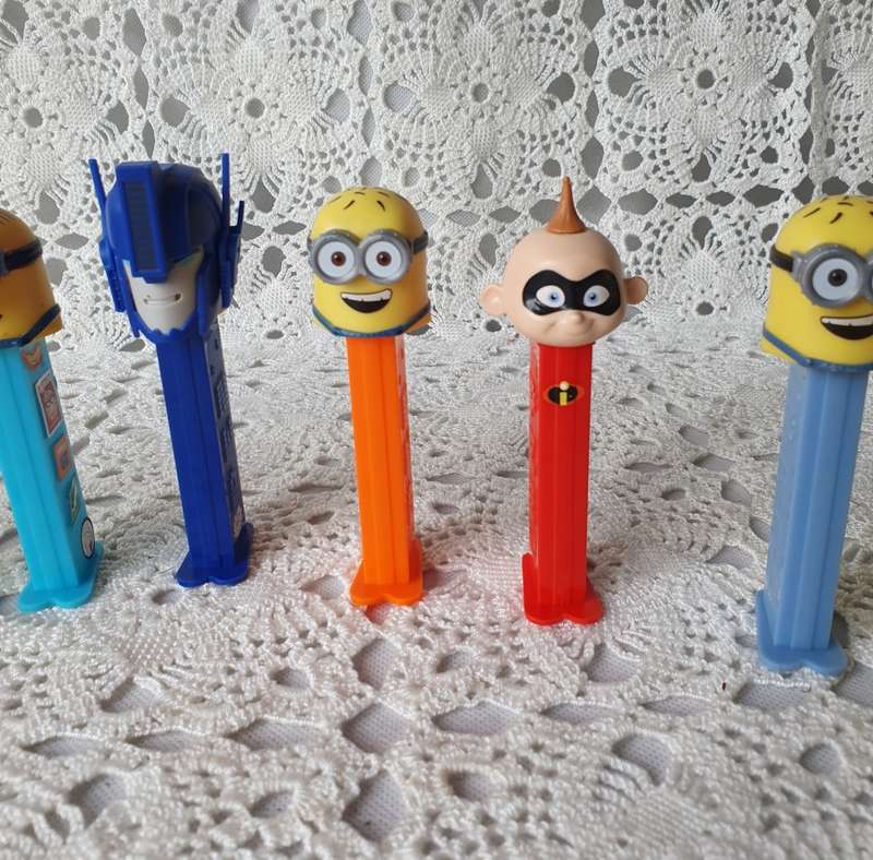 Pez Dispencer Character Collection 12x Pieces