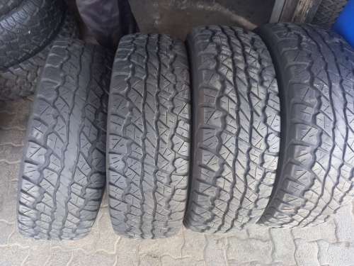 Set of 265/70/16 Dunlop AT tyres. 85% life