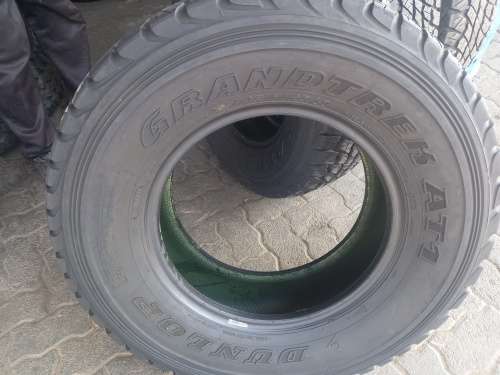 Set of 265/70/16 Dunlop AT tyres. 85% life