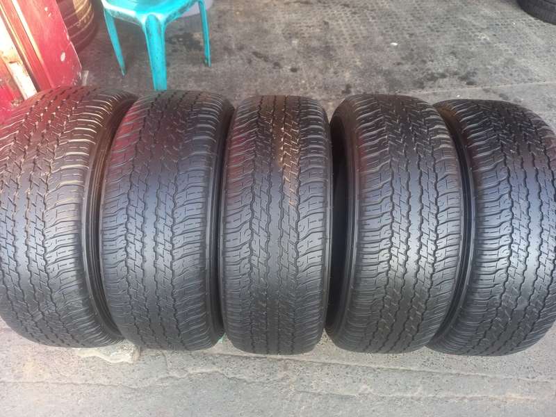 265/60/18 Dunlop Grandtrak AT. Excellent Condition