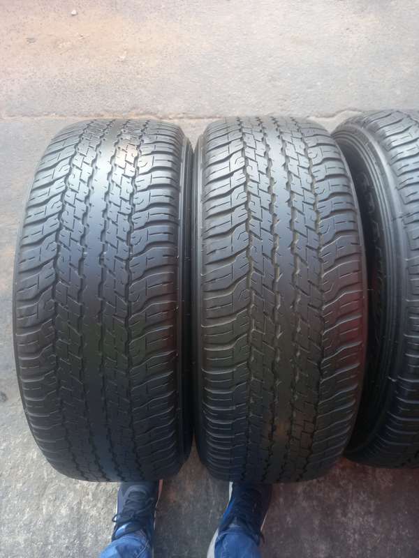 265/60/18 Dunlop Grandtrak AT. Excellent Condition