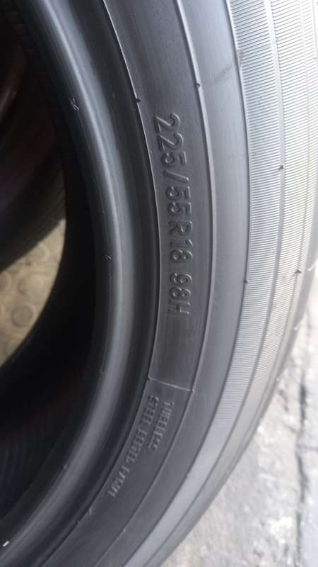 225/55/18 Toyo tyres. Good second hand tyres