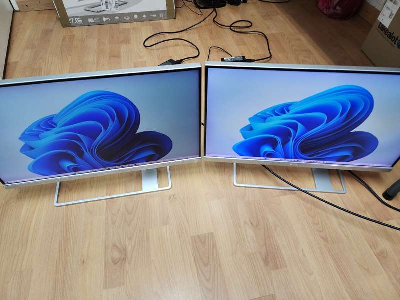 2x Acer 27` S277HK 4K UHD IPS 60Hz Monitors