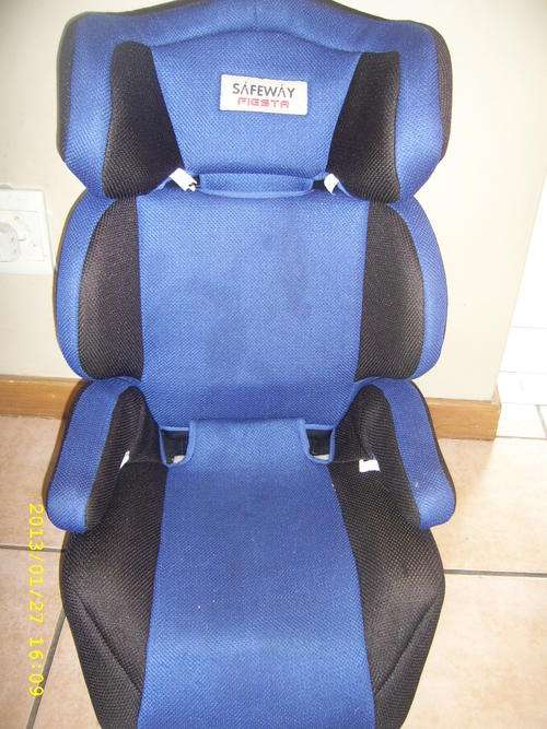 Safeway Fiesta car booster seat