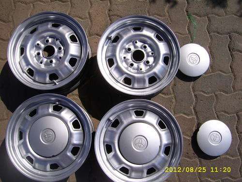 Toyota 13 inch rims X 4 - Collection in Rustenburg