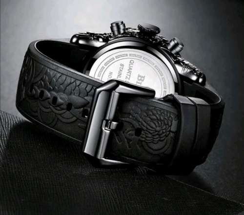 Dragon sculpture watch