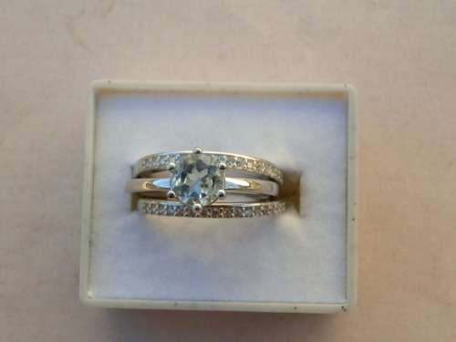 Sterling silver blue topaz three-ring set