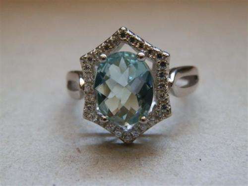 Awesome solid sterling silver ring - weight 4.1 g.