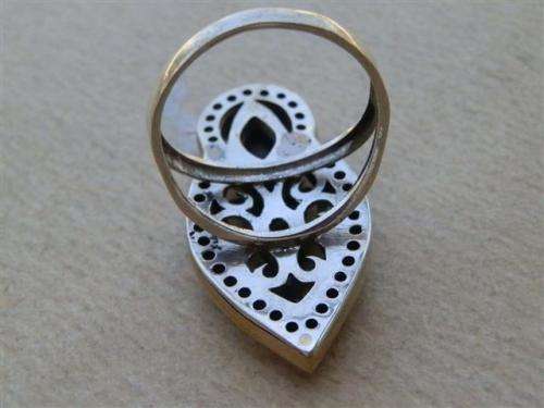 Awesome sterling silver amethyst ring - weight 9.19 g.