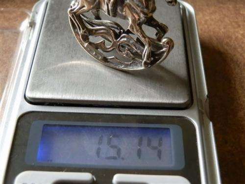 Vintage solid silver Italian rocking horse - weight 15.14 g.