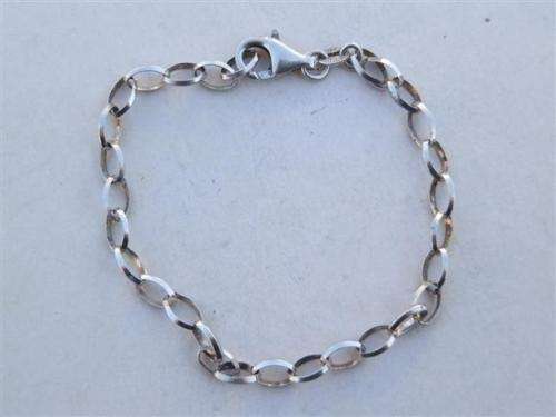 Awesome solid sterling silver rolo bracelet - weight 4.2 g.
