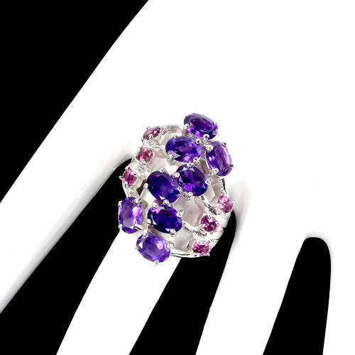Alluring natural Amethyst and Garnet ring - 14 ct white gold over solid sterling silver