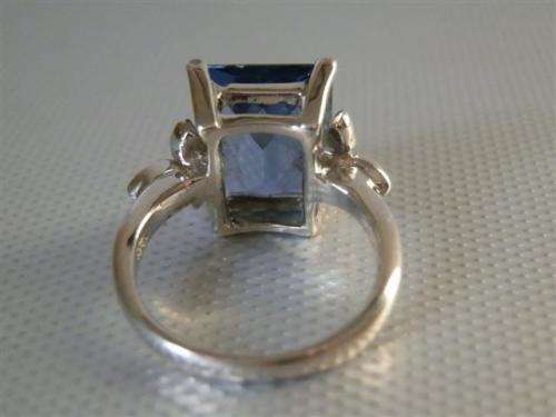 Spectacular Solid Sterling Silver Natural 5.08 ct Sky Blue Topaz Ring - weight 7.09 g