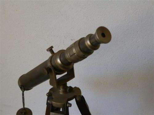 Old Brass Telescope on Wood and Brass Tripot Sales Sample - in perfect working condition