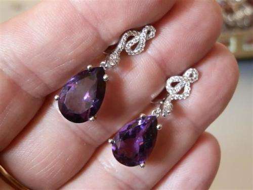 Earth Mined 10 ct Natural Amethyst Earrings in Solid 925 Silver 14 ct White Gold, no Tarnish