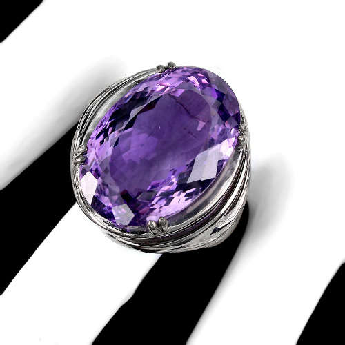 Gorgeous Heavy 25.78 ct Natural Amethyst Solid Sterling Silver Ring - weight 16.3 g