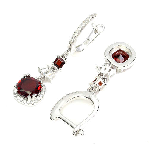 Alluring 3.5 ct Natural Deep Red Mozambiquw Garnet Solid Sterling Silver Earrings - weight 5.65 g