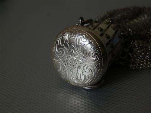 Gorgious Antique Silver Mesh Purse - weight 64 g