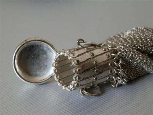 Gorgious Antique Silver Mesh Purse - weight 64 g