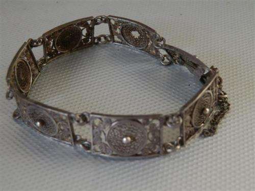 Antique Solid 800 Silver Filigree Bracelet - weight 11.5 g