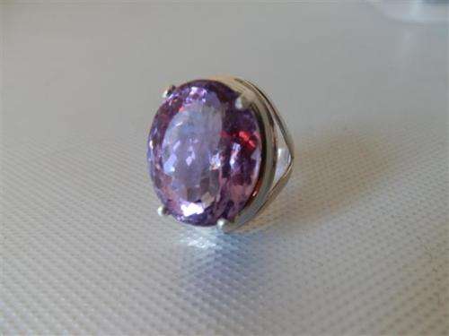 Solid Sterling Silver Ring with large Amethyst - weight 10 g