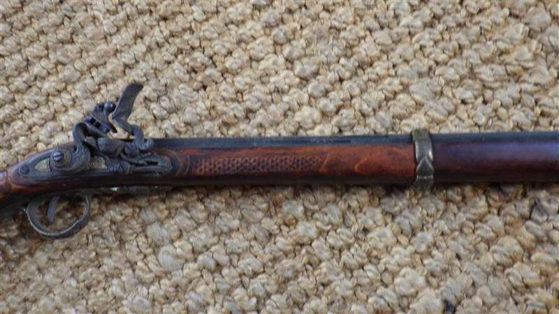 Lovely Vintage Old Gun Replica