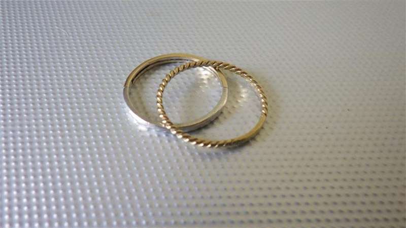 Awesome 9 ct Gold Stack Rings