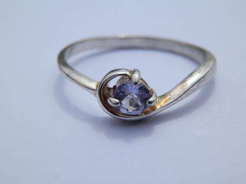 Silver tanzanite ring