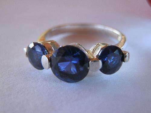 Sterling silver blue sapphire ring - shipping R40 insured