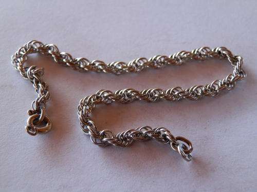 Sterling silver bracelet - shipping R40 insured