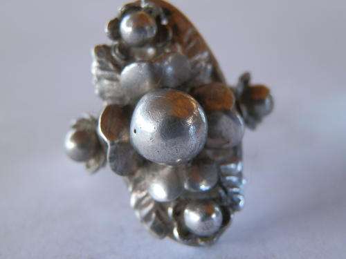 Very unussual silver ring (1) - shipping R40 insured