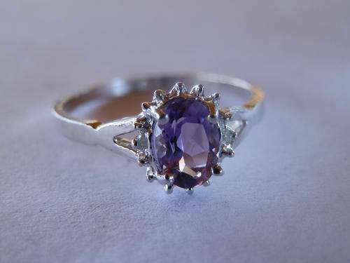 Sterling silver amethyst and diamond ring - shipping R40 insured