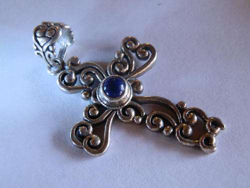 Vintage sterling silver lapis lizuli cross pendant - shipping R40 insured