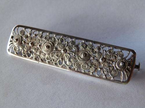 Antique sterling silver filigree brooch - shipping R40 insured