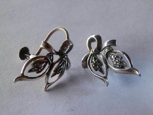 Vintage silver earrings - shipping R40 insured