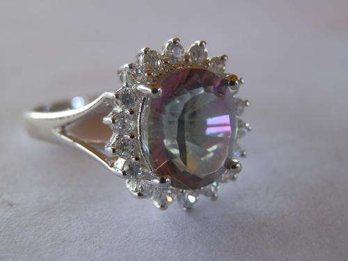 Sterling silver mystic ring - shipping R40 insured