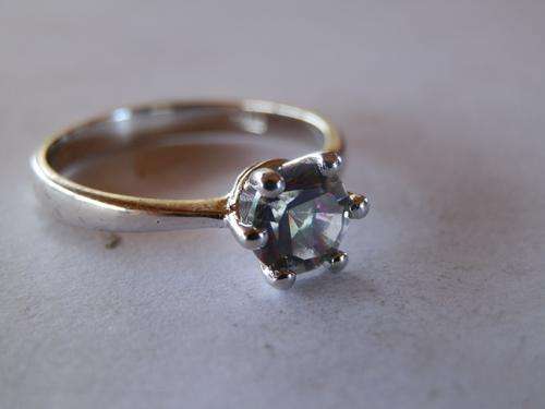 Sterling silver mystic topaz ring - shipping R40 insured