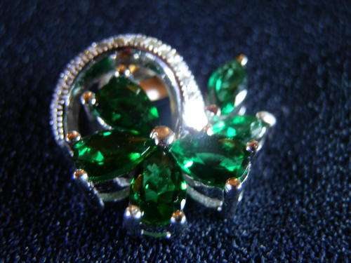 New solid sterling silver emerald quartz and topaz pendant - thirty (30) days to pay