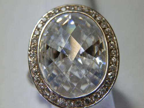 STOCK CLEARANCE!! Heavy - 16.5 gram - solid sterling silver topaz ring - thirty (30) days to pay