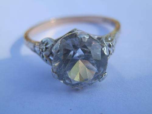 Old vintage 9 ct Gold sapphire ring - thirty (30) days to pay